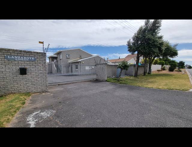 2 BEDROOM APARTMENT SOLD IN BLOUBERGRANT